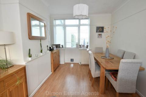 5 bedroom terraced house for sale, Worthing Avenue, Elson