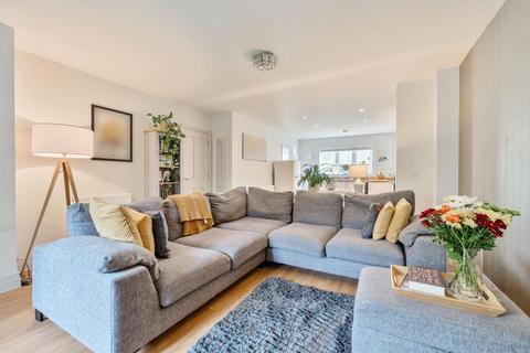 15 Harding Way, Marcham, Abingdon, OX13 6FJ