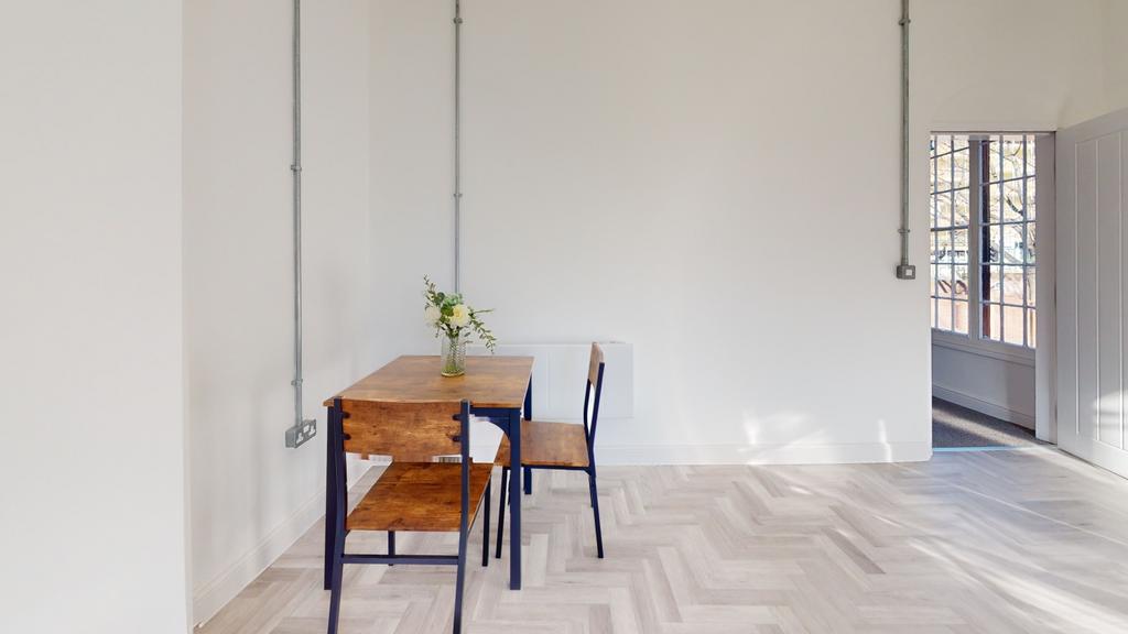 Plumptre-Court-F8-Dining-Room