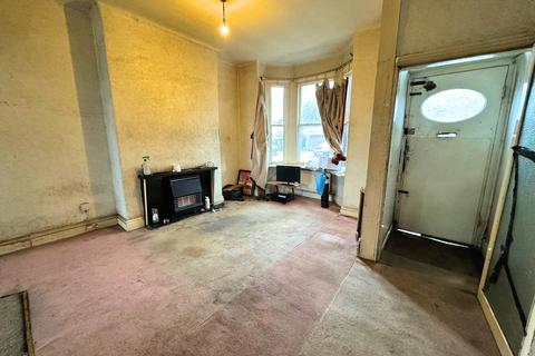 2 bedroom terraced house for sale, Stockport Road West, Bredbury, Stockport