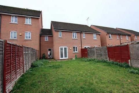 3 bedroom terraced house for sale, Avian Avenue, Frogmore, St. Albans