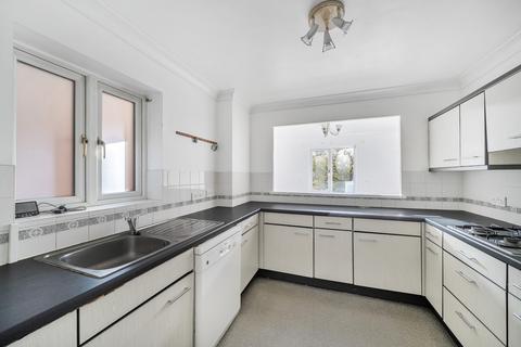 3 bedroom apartment for sale, Mill Street, Surrey RH1