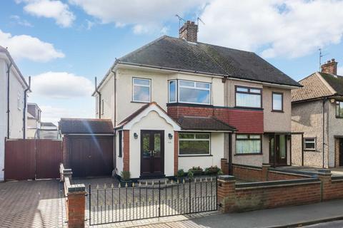 3 bedroom semi-detached house for sale, London Road, Rayleigh, SS6