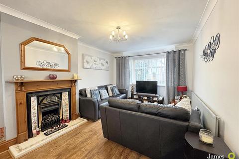 3 bedroom semi-detached house for sale, Nash Grove, Newport