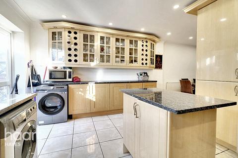 4 bedroom semi-detached house for sale, Bedwell Gardens, Hayes