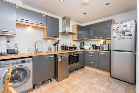 4 bedroom terraced house for sale, Powell Gardens, Redhill RH1