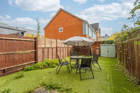 4 bedroom terraced house for sale, Powell Gardens, Redhill RH1