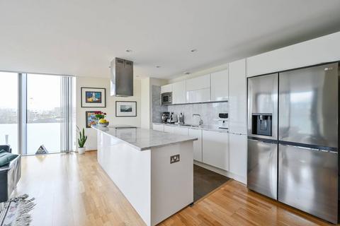 3 bedroom flat for sale, Atrium Heights, Greenwich, London, SE8