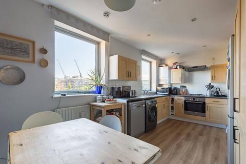 2 bedroom flat for sale, 1 Wick Lane, London E3