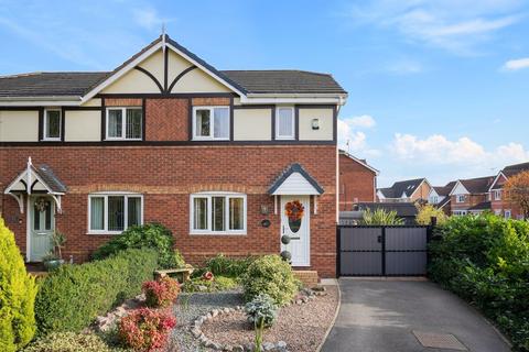 3 bedroom semi-detached house for sale, Brodsworth Way, Rossington, DN11 0