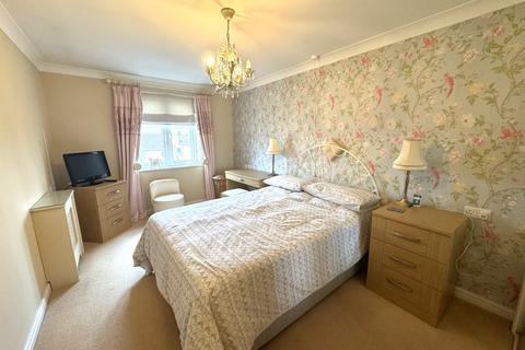 2 bedroom retirement property for sale, Bursledon Road, Southampton SO30