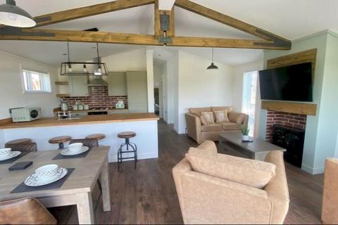 2 bedroom lodge for sale, Rookery Manor Lodges, , Edingworth BS24