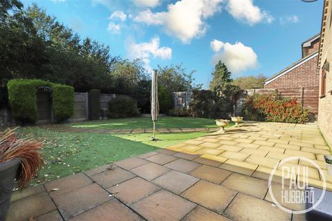5 Broadoak Close, Carlton Colville, Lowestoft, NR33 8SU