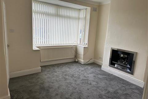 2 bedroom end of terrace house for sale, Derby Street, Oldham