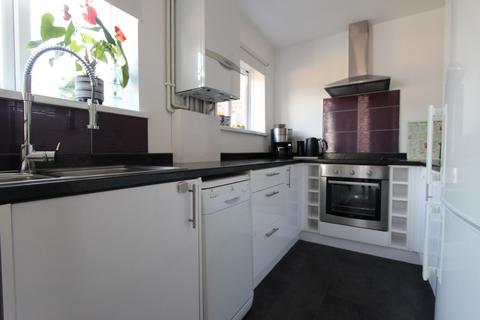 2 bedroom semi-detached house for sale, Redsull Avenue, Deal, CT14