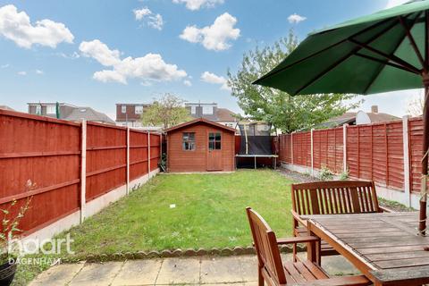 3 bedroom terraced house for sale, Lockwell Road, Dagenham