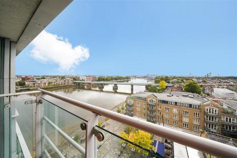 2 bedroom flat to rent, Brewhouse Lane, SW15