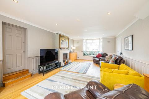 5 bedroom semi-detached house for sale, Rous Road, Buckhurst Hill, IG9