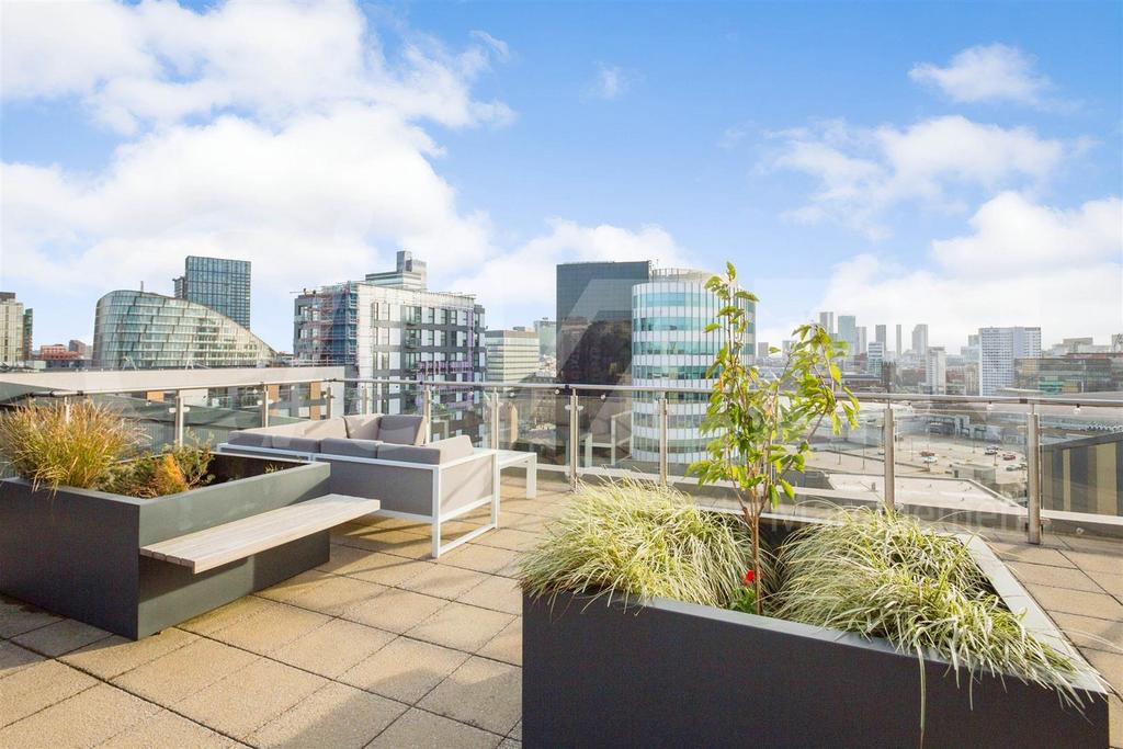 Residents roof terrace