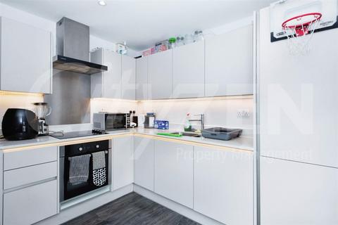 2 bedroom flat for sale, Hallmark Tower, 6 Cheetham Tower, Manchester M4