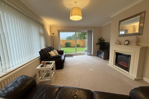 3 bedroom detached bungalow for sale, Parkland Drive, Darlington