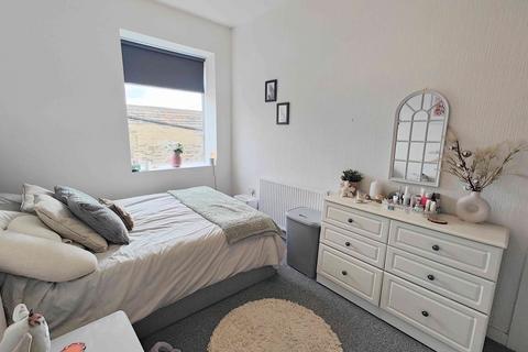 51 Lightcliffe Road, Brighouse, HD6 2DJ