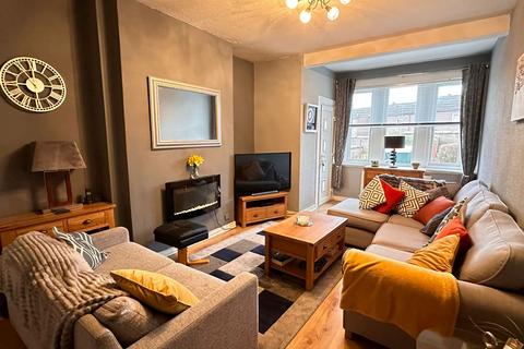 2 bedroom property for sale, Powfoot Street, Glasgow G31