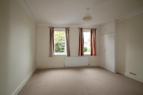 4 bedroom end of terrace house to rent, Haxby Road, York, YO31