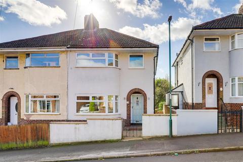 3 bedroom semi-detached house for sale, Radstock Road, Thorneywood NG3