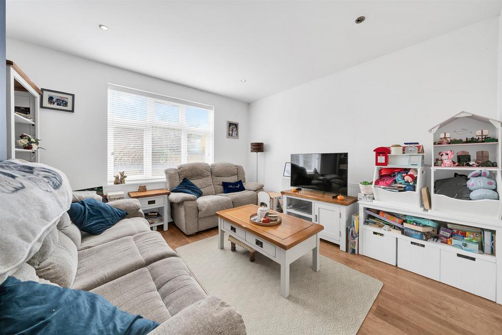 Living Room.jpg