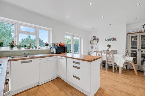 53 Sandringham Road, Bromley, BR1 5AR