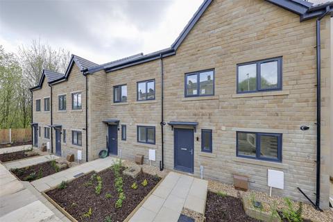 4 bedroom townhouse to rent, 8 Hutch Bank View, off Grane Road, Haslingden, Rossendale