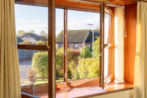 14 Hatton Road, Luncarty, Perth, PH1 3UZ