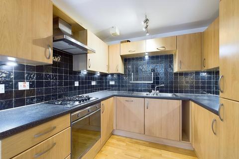 2 bedroom flat to rent, 23 Osborne Mews, Lyndhurst Road, Nether Edge, Sheffield, S11 9EG