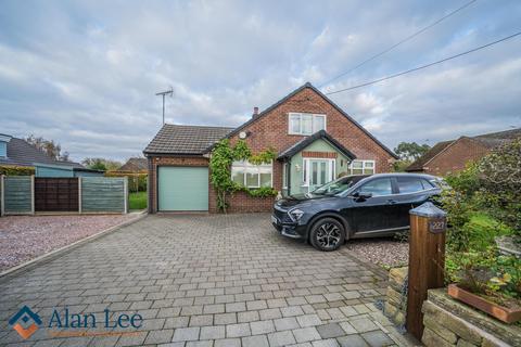 4 bedroom detached bungalow for sale, Whirley Road, Macclesfield, SK10 3JJ