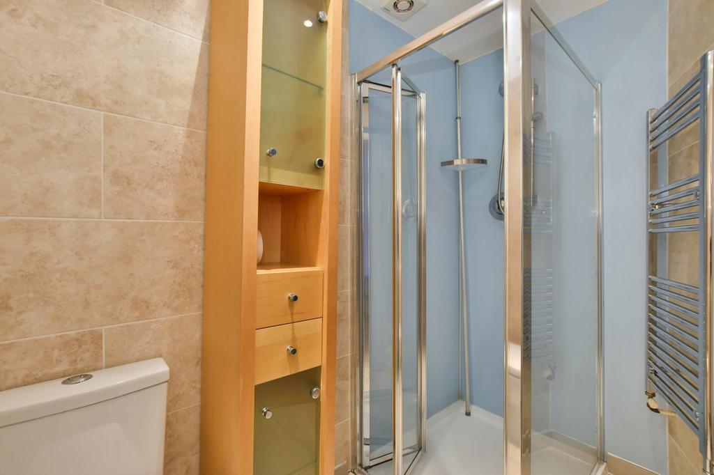 Ensuite Shower Room