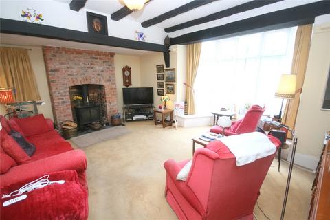 4 bedroom detached house for sale, Seaton Crescent, Monkseaton, Whitley Bay, NE25