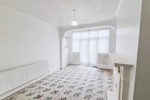 5 bedroom end of terrace house for sale, Bensham Lane, Croydon