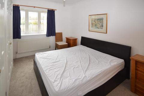 2 bedroom apartment for sale, Chaucer Close, Windsor