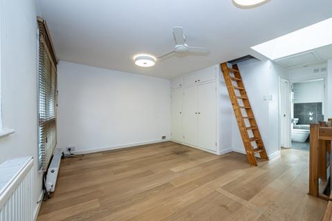 2 bedroom terraced house for sale, Moresby Walk, Battersea, London SW8