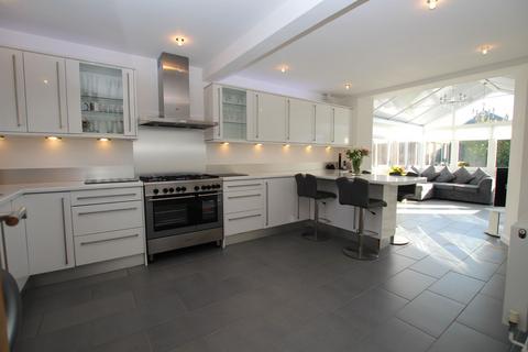 3 bedroom detached house for sale, Seafield Gardens, Clacton-on-Sea