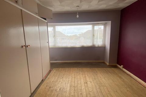 37 Imperial Drive, Gravesend, DA12 4LL