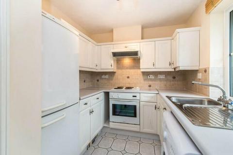 1 bedroom apartment to rent, Crosby Way, Farnham