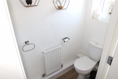 73d Arundel Road, Luton, LU4 8FZ