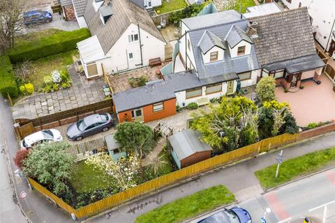 3 bedroom semi-detached house for sale, Southport Road, Lydiate