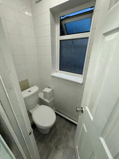 1 bedroom flat to rent, Ilford Lane, IG1