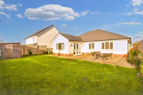 3 bedroom detached bungalow for sale, Clos Brynmor, Penparc, Cardigan