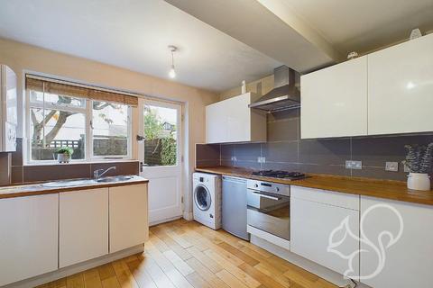 2 bedroom end of terrace house for sale, East Street, Colchester