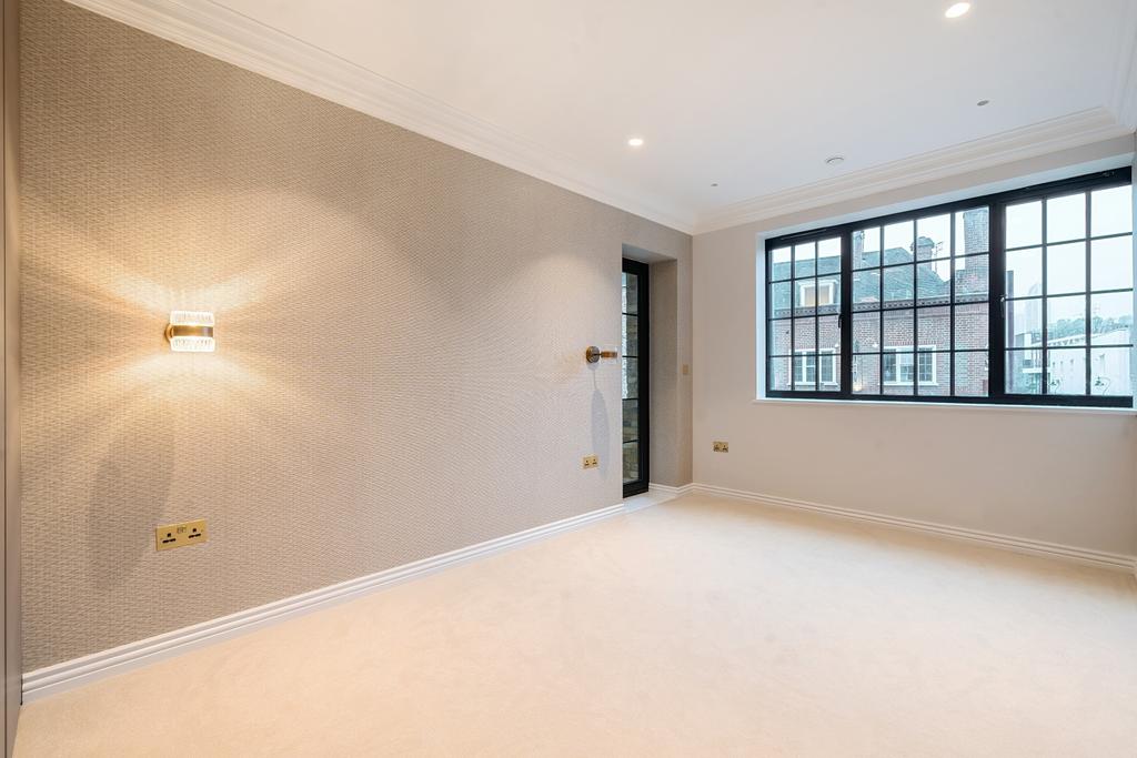 5458 Union Street London SE1 2 bed flat to rent £5,500 pcm (£1,269 pw)