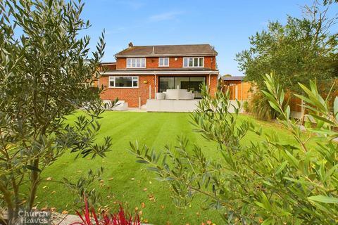 4 bedroom detached house for sale, School Road, Great Totham